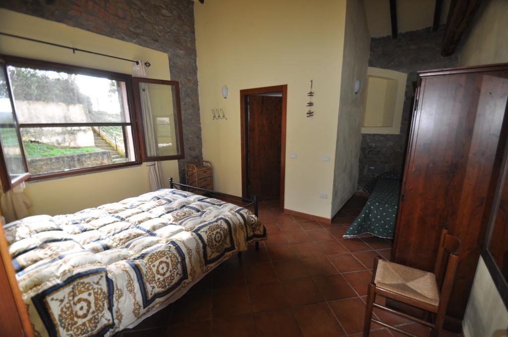 הוילה סקרלינו Agriturismo Il Cerrosughero חדר תמונה