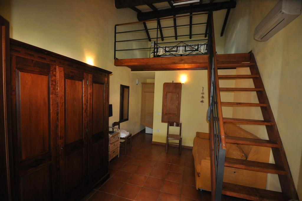 הוילה סקרלינו Agriturismo Il Cerrosughero חדר תמונה